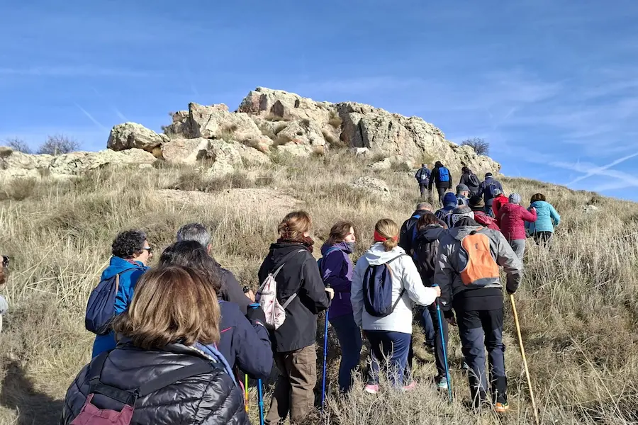 Ruta a los cerros de Los Guijos de Mazarambroz